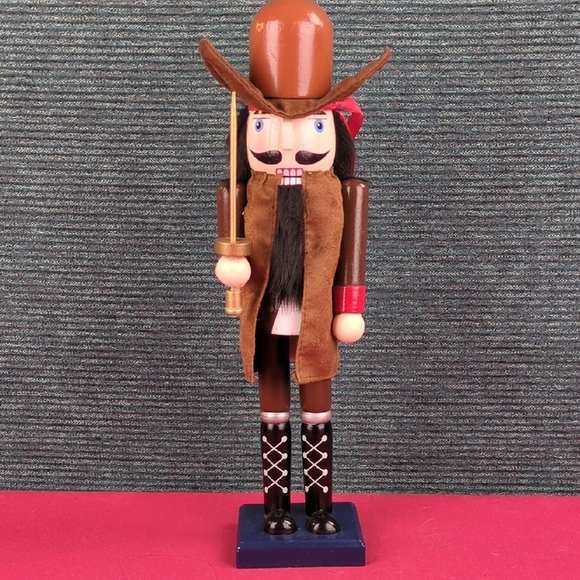 Nutcracker... Cowboy-Pirate?? - Picture 1 of 12